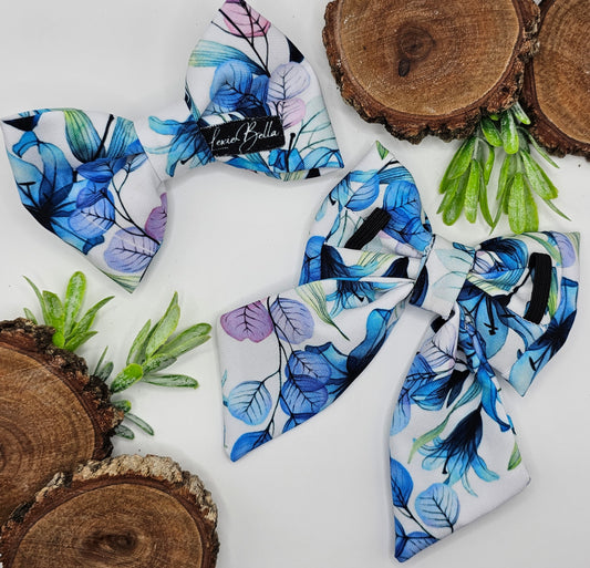 Blue lilly Collar Bows